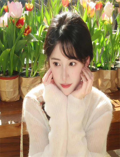 雪迷宫在线观看免费完整_世界对我温柔以待短剧在线观看_国产av自拍