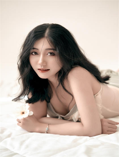 儿子与情人视频完整版在线观看_野花社区在线观看高清视频动漫_快穿靠男人精子续命的小说